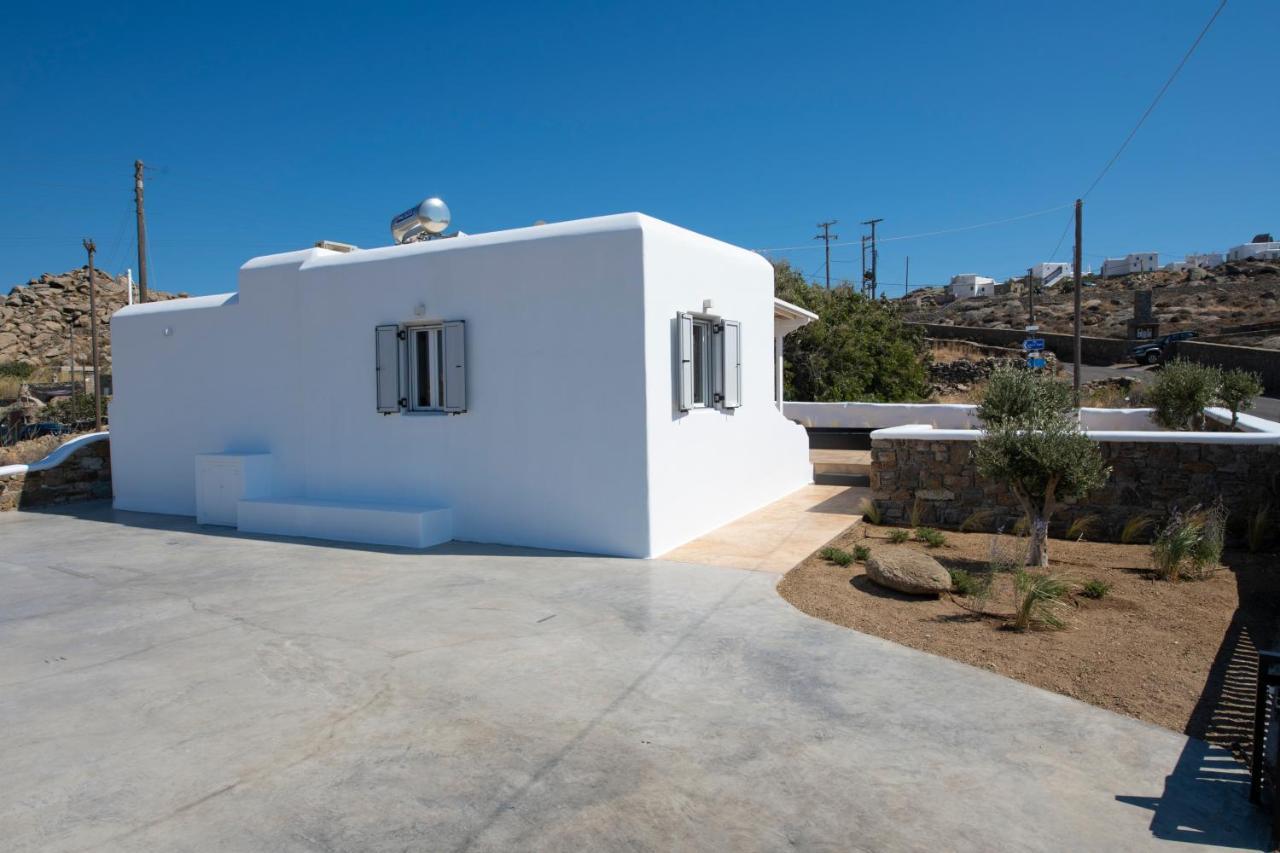 Little Villa amid Super Paradise-JackieO' Mykonos Exterior foto