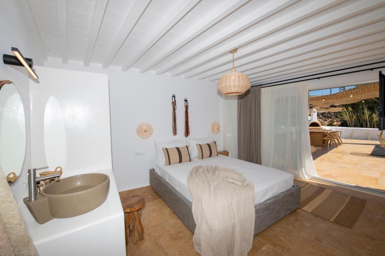 Little Villa amid Super Paradise-JackieO' Mykonos Exterior foto