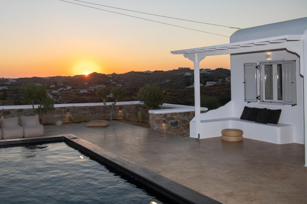Little Villa amid Super Paradise-JackieO' Mykonos Exterior foto