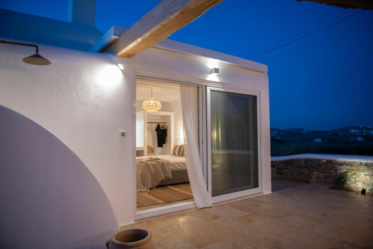 Little Villa amid Super Paradise-JackieO' Mykonos Exterior foto