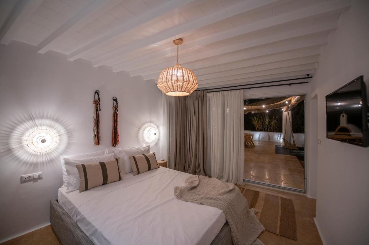 Little Villa amid Super Paradise-JackieO' Mykonos Exterior foto