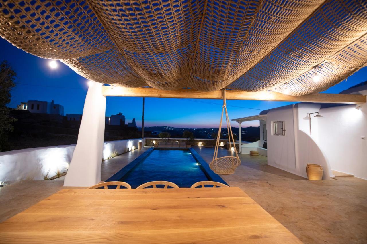 Little Villa amid Super Paradise-JackieO' Mykonos Exterior foto